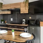Charming With Air Conditioning For Couples In The Center Apartmán Krakov