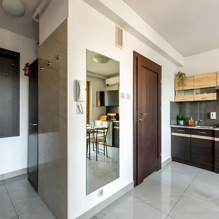 Apartmán Charming With Air Conditioning For Couples In The Center