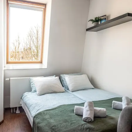 Charming With Air Conditioning For Couples In The Center Krakau
