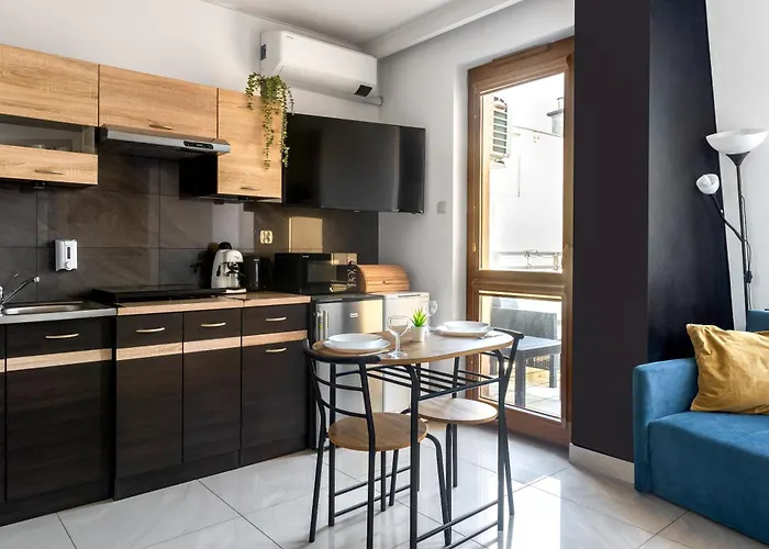 Charming With Air Conditioning For Couples In The Center * Krakov